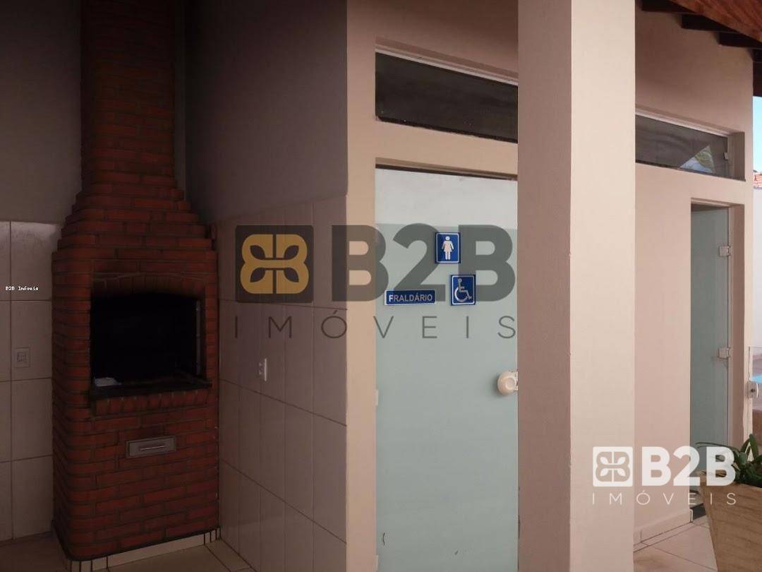 Casa para alugar com 1 quarto, 1m² - Foto 8