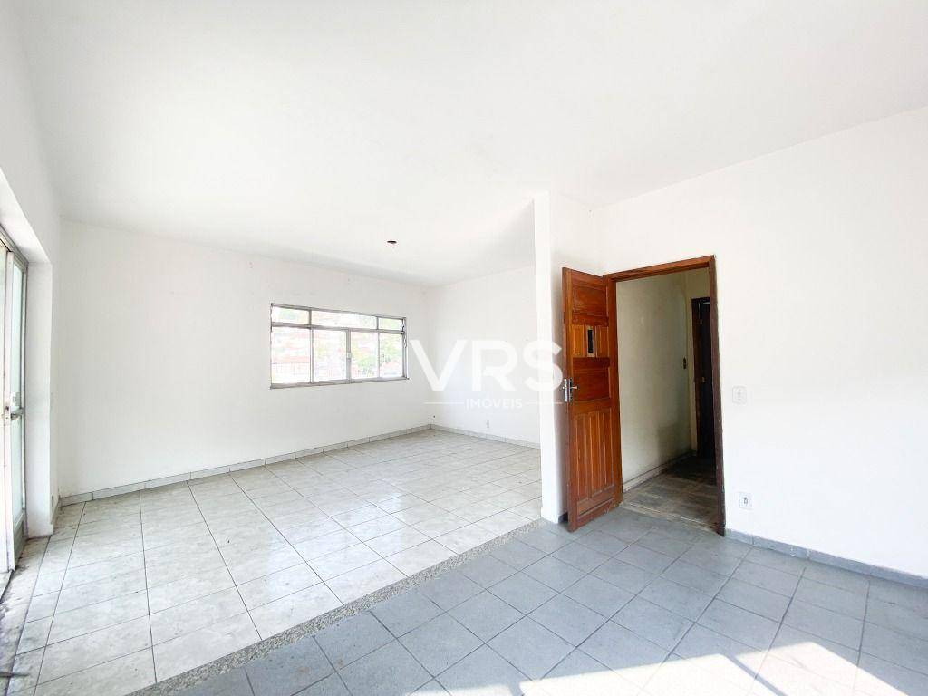 Apartamento à venda com 3 quartos, 111m² - Foto 21