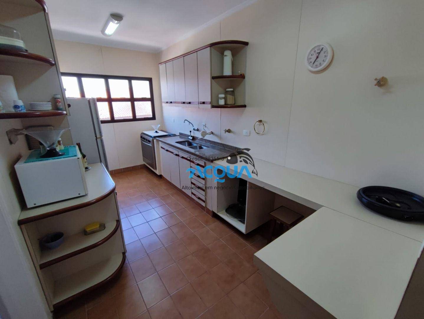 Apartamento à venda com 3 quartos, 190m² - Foto 6