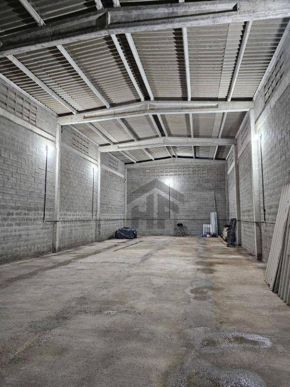 Depósito-Galpão, 240 m² - Foto 2