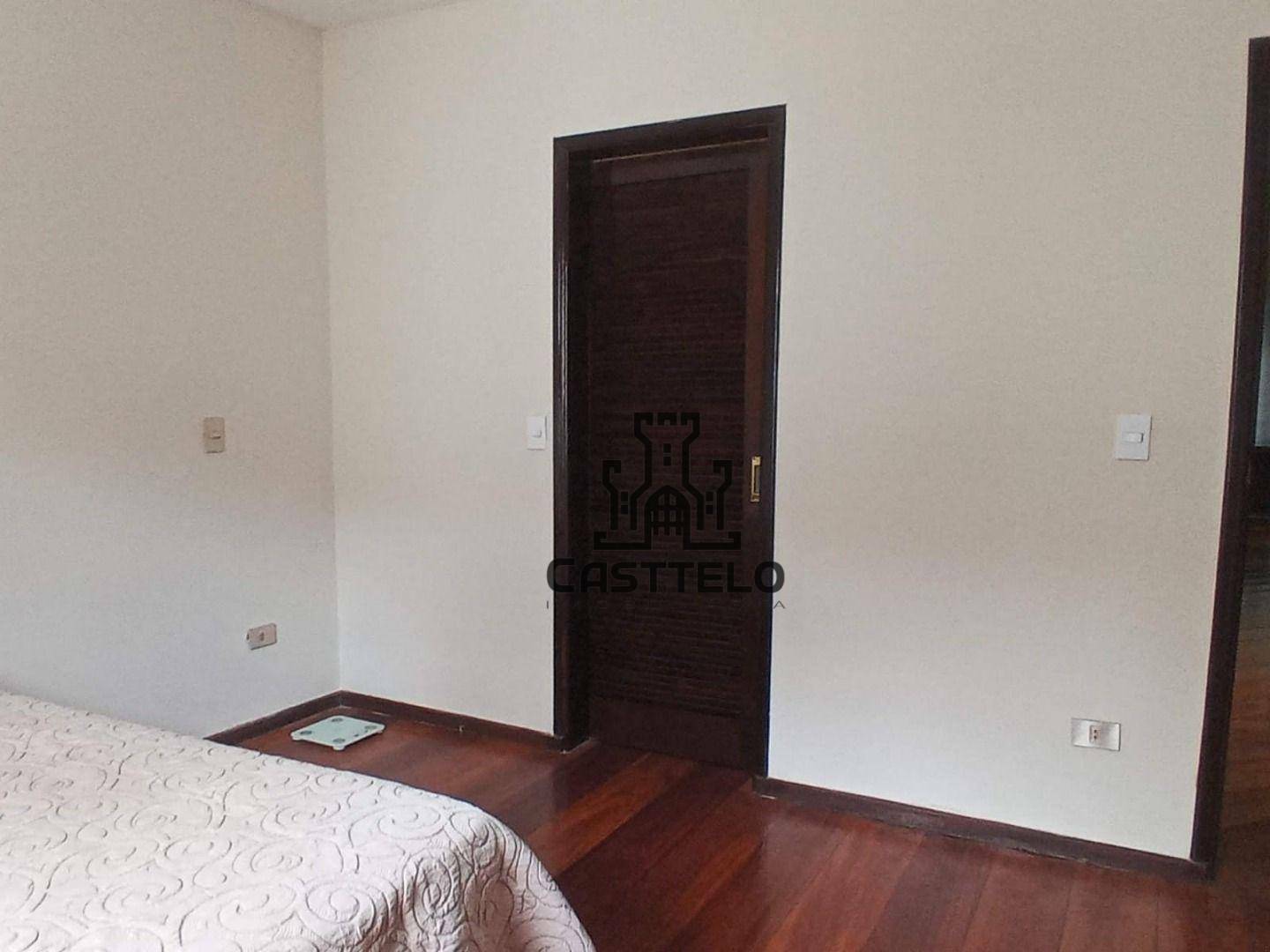 Casa à venda com 3 quartos, 166m² - Foto 11