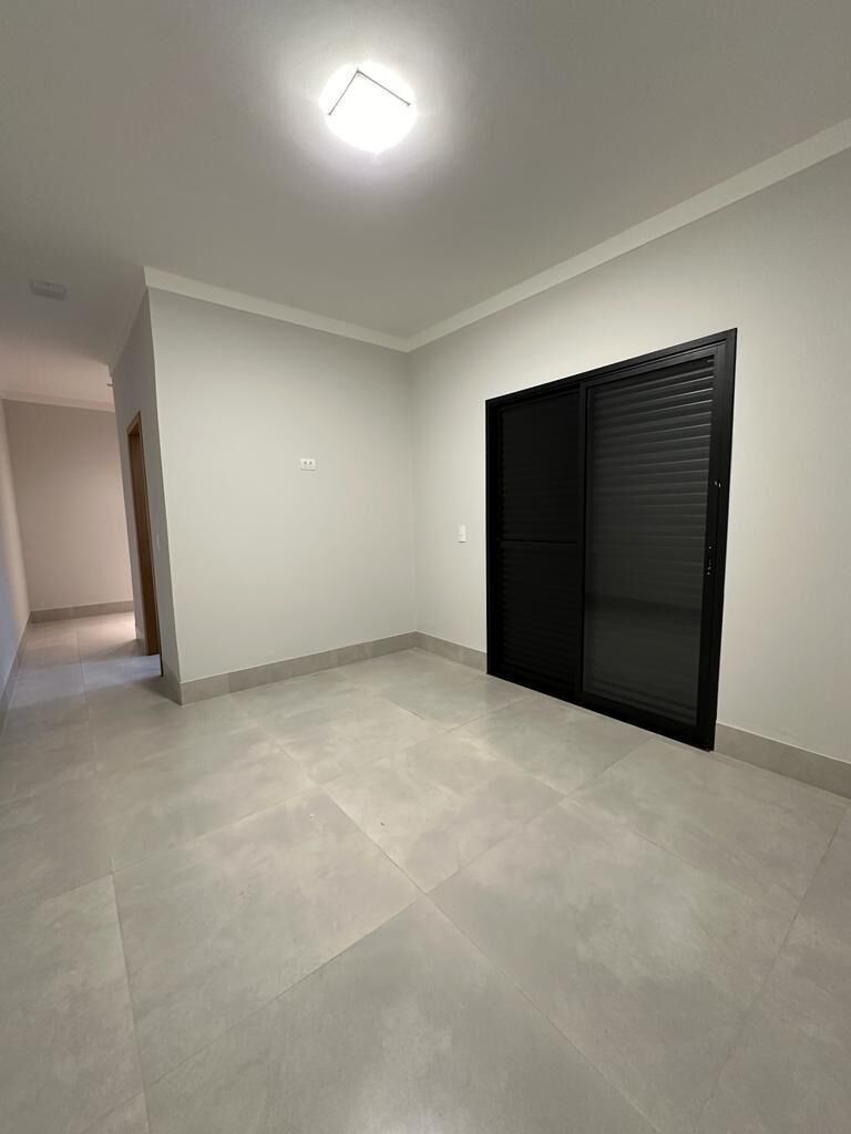 Casa à venda com 3 quartos, 190m² - Foto 11