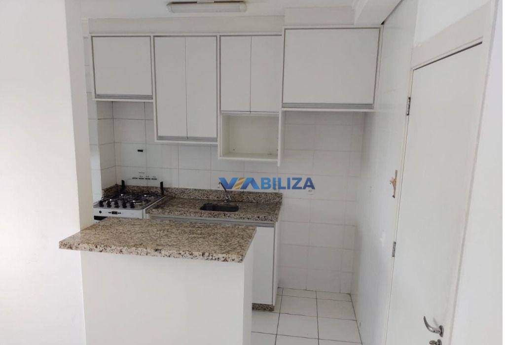 Apartamento à venda com 2 quartos, 50m² - Foto 2