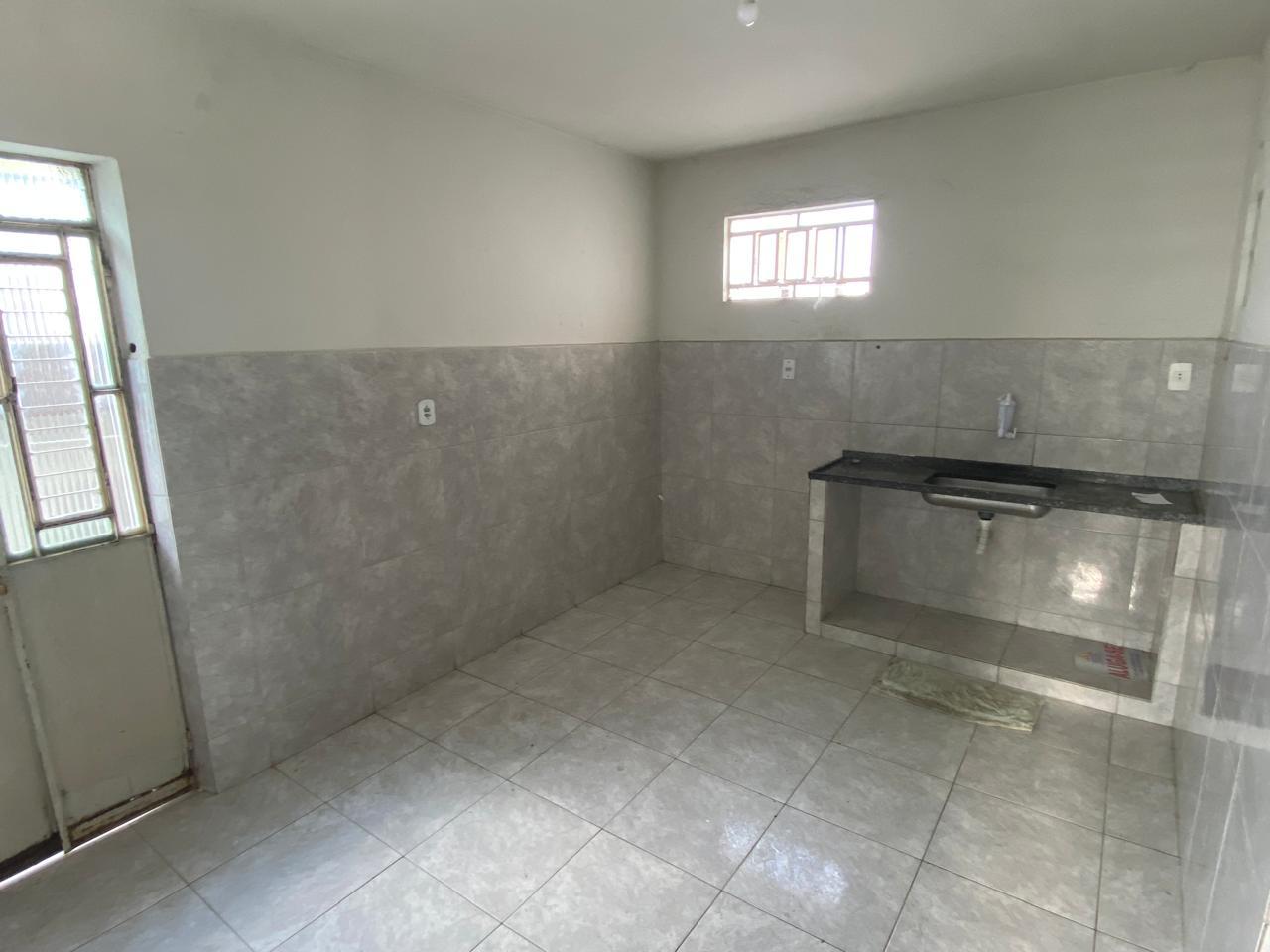 Casa para alugar com 3 quartos, 200m² - Foto 11