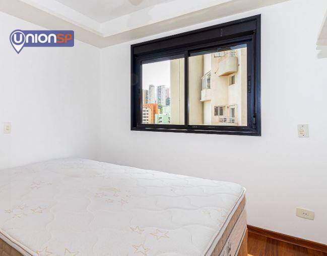 Apartamento à venda com 3 quartos, 141m² - Foto 9