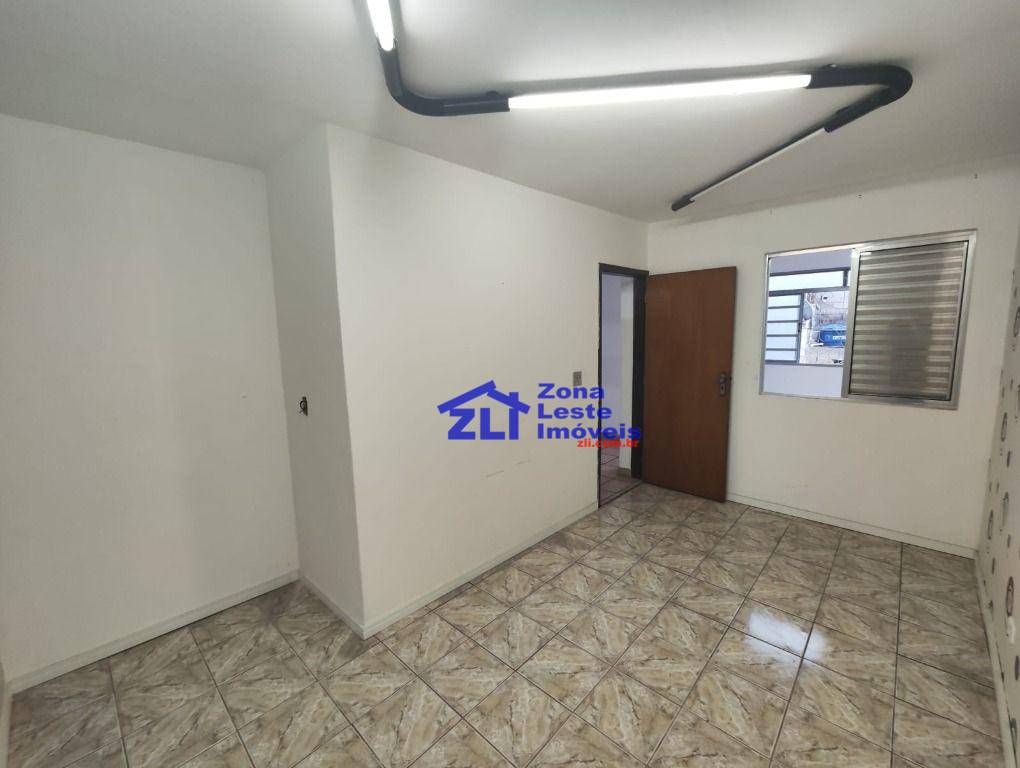 Casa para alugar com 3 quartos, 100m² - Foto 11