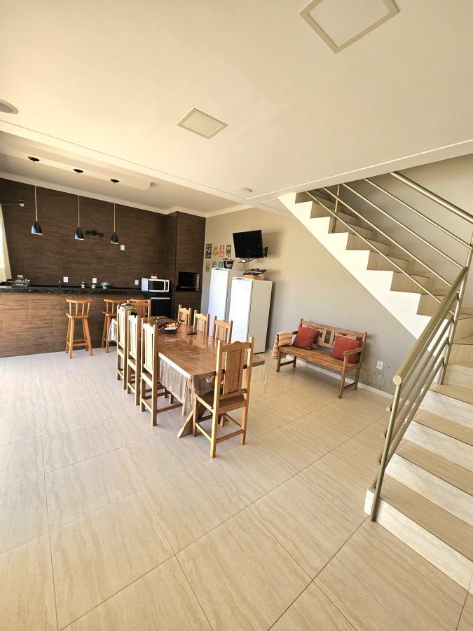 Casa à venda com 1 quarto, 250m² - Foto 3