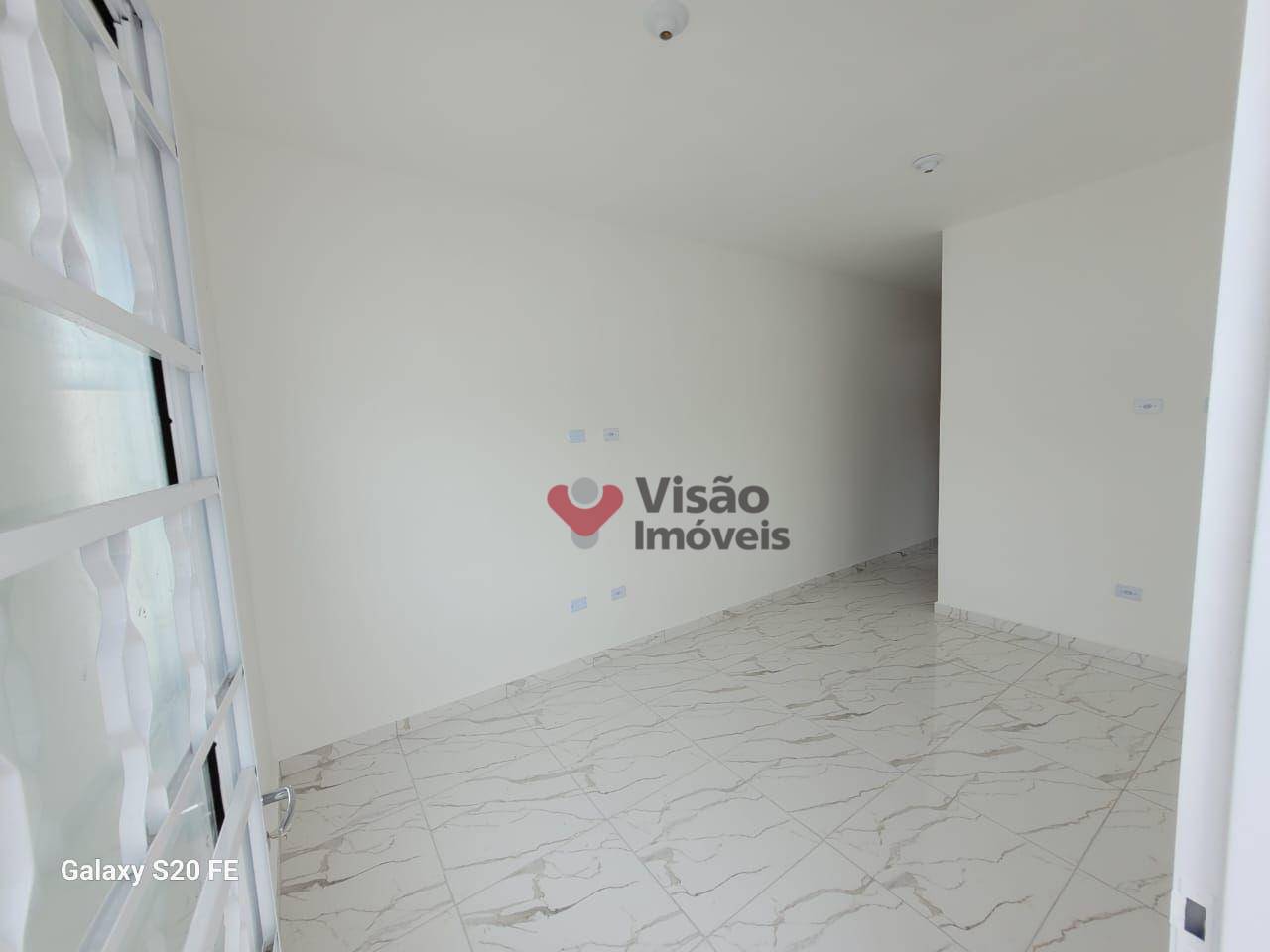 Casa à venda com 2 quartos, 52m² - Foto 9