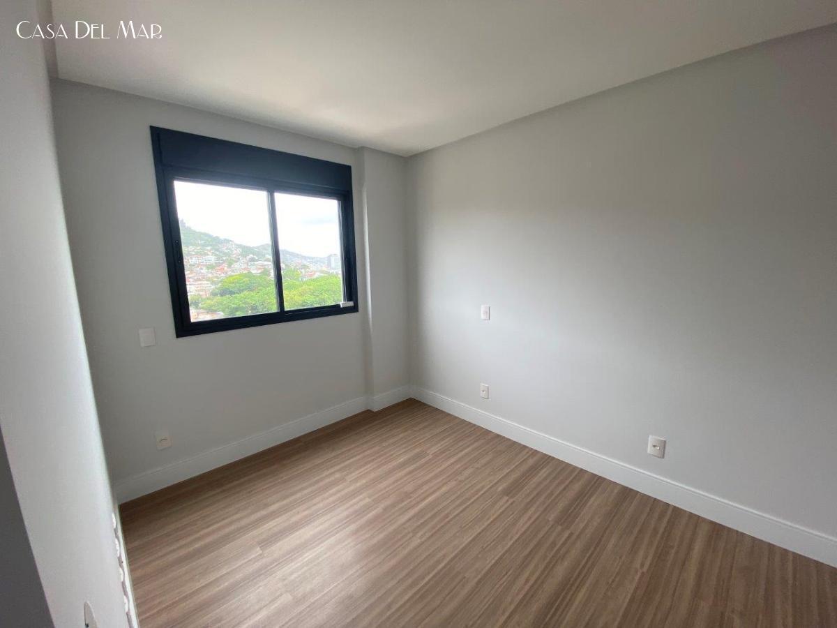 Apartamento à venda com 3 quartos, 123m² - Foto 44