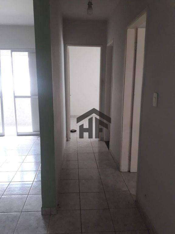 Apartamento à venda com 3 quartos, 97m² - Foto 11