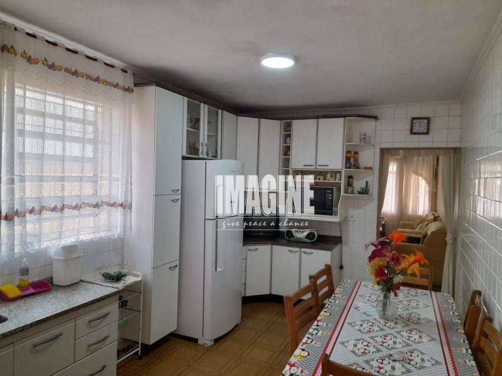 Casa à venda com 2 quartos, 124m² - Foto 10