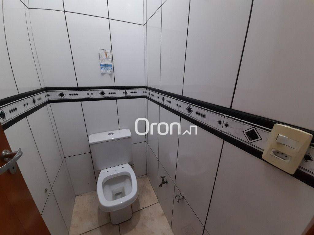 Casa à venda com 5 quartos, 300m² - Foto 7