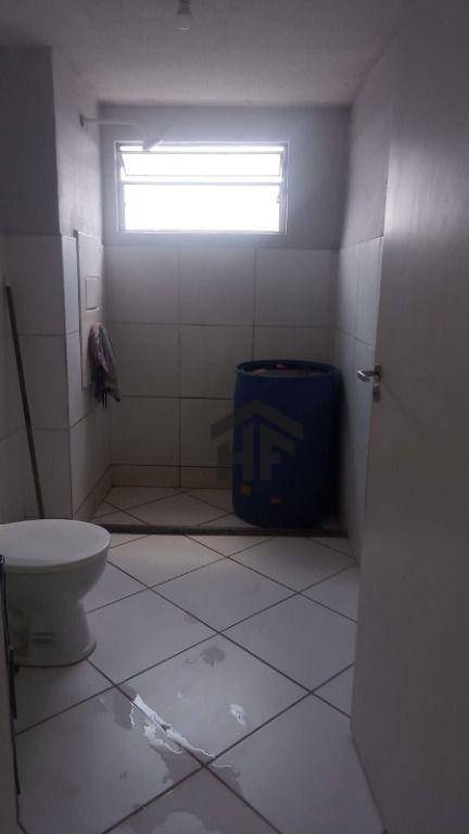 Apartamento à venda com 2 quartos, 45m² - Foto 11