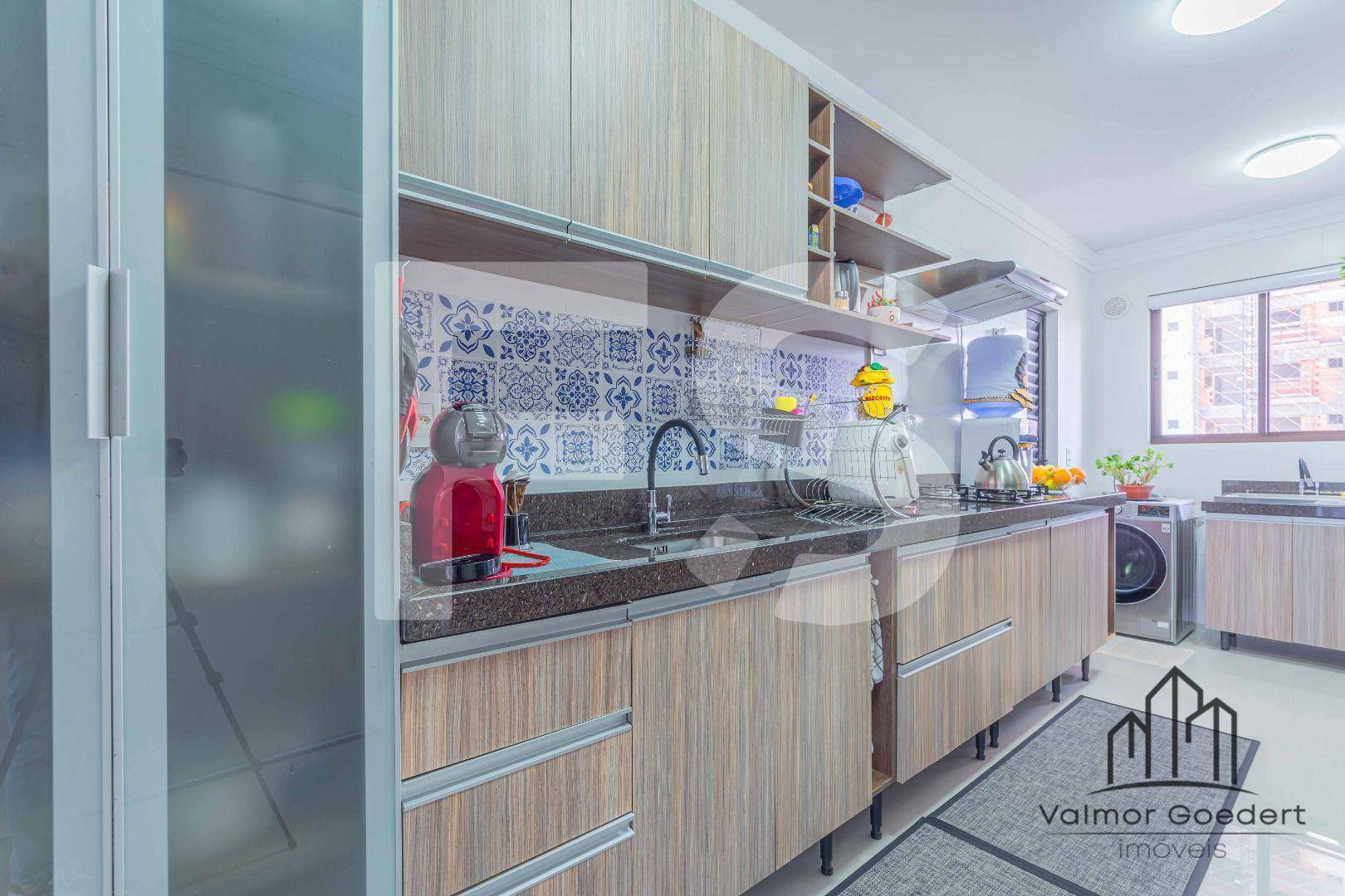 Apartamento à venda com 3 quartos, 127m² - Foto 5