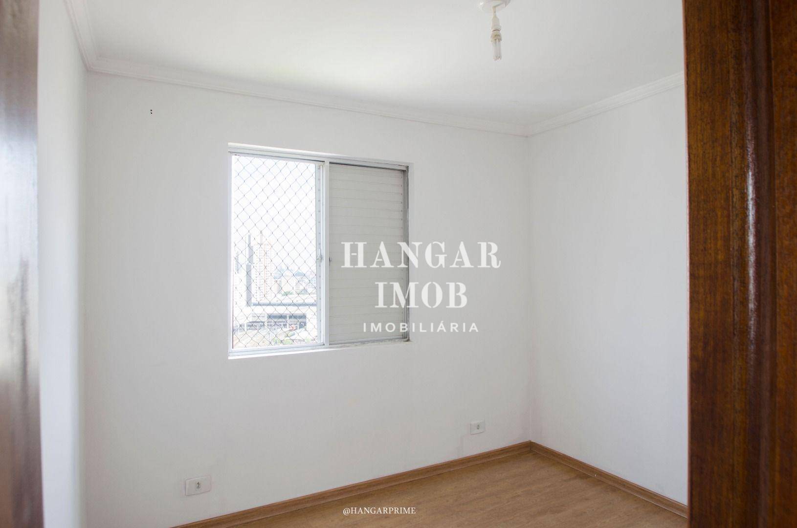 Apartamento à venda com 2 quartos, 60m² - Foto 4