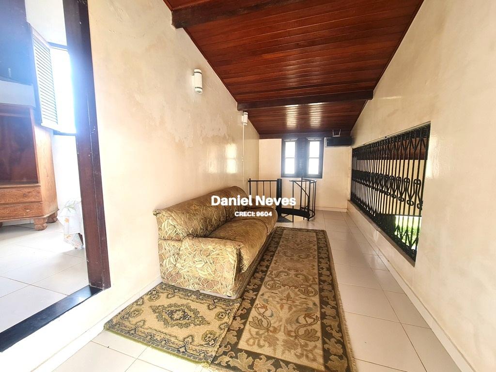 Casa à venda com 4 quartos, 300m² - Foto 24