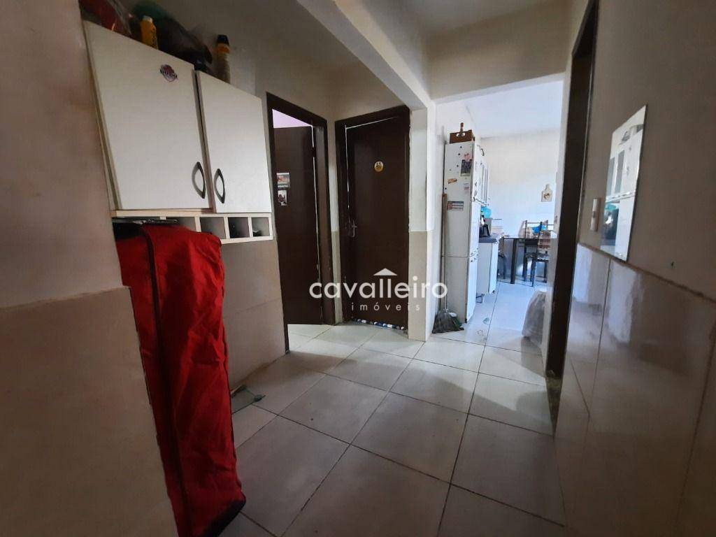 Casa à venda com 4 quartos, 180m² - Foto 18