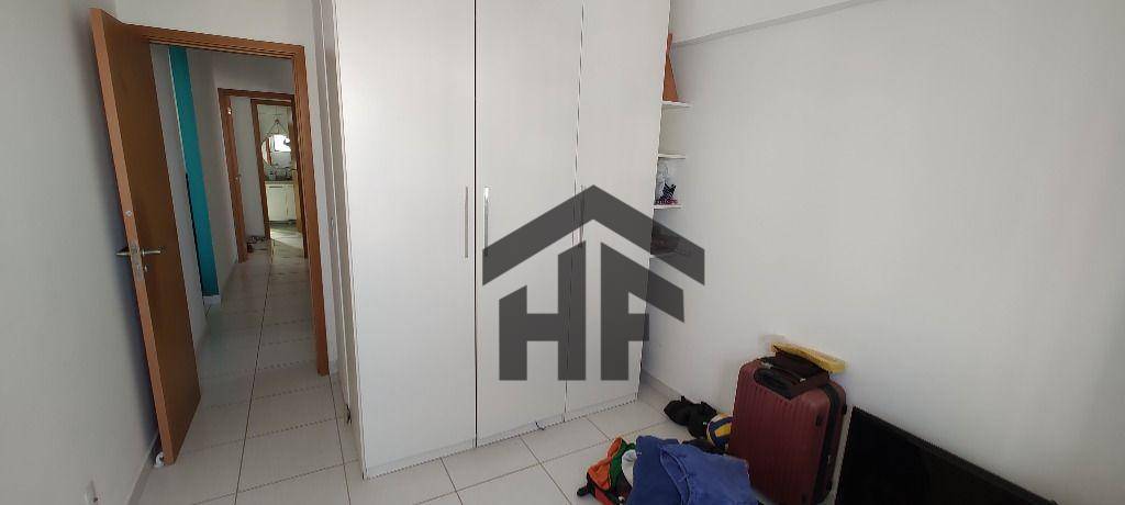 Apartamento à venda com 3 quartos, 94m² - Foto 11