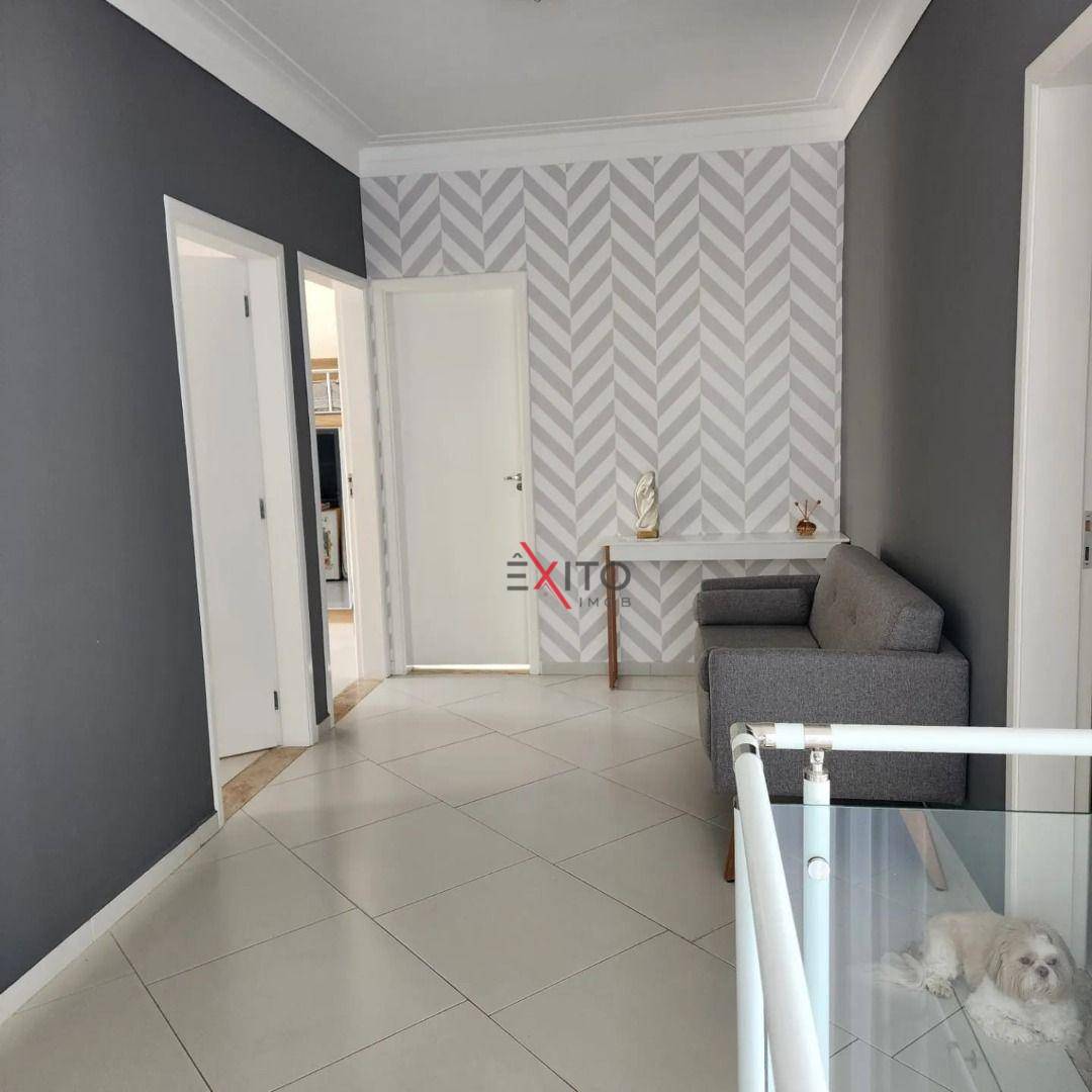 Casa de Condomínio à venda com 4 quartos, 240m² - Foto 18