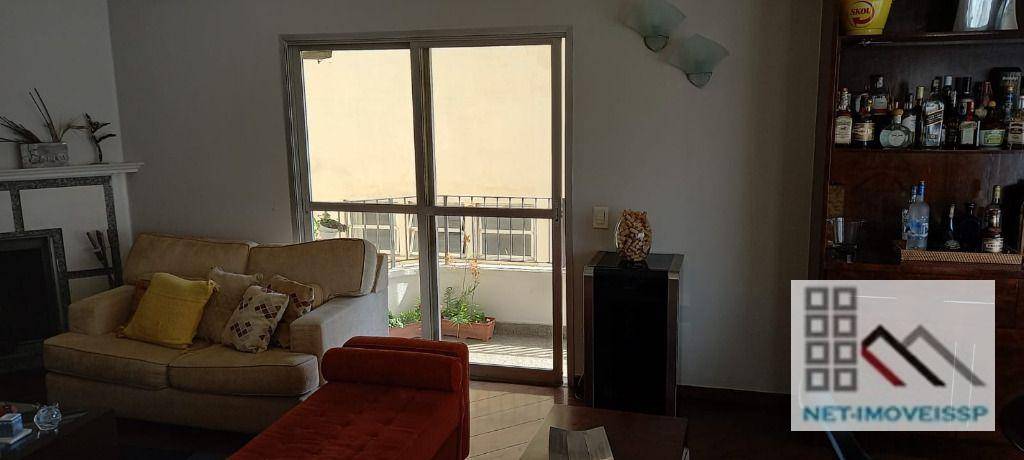 Apartamento à venda com 4 quartos, 220m² - Foto 13