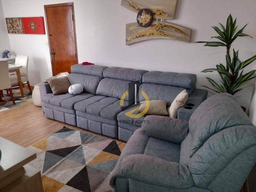 Apartamento à venda com 3 quartos, 98m² - Foto 4