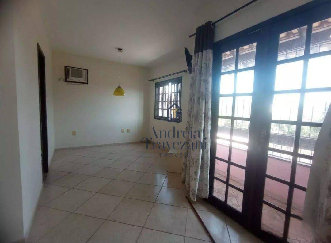 Casa à venda com 3 quartos, 130m² - Foto 17