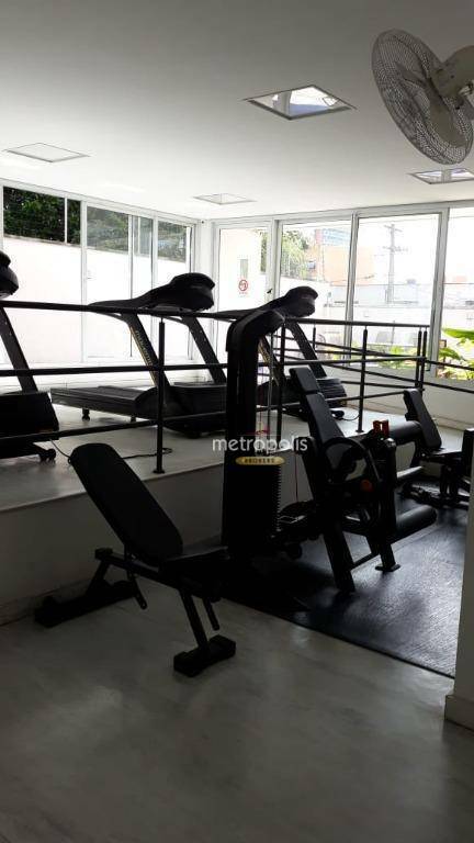 Apartamento para alugar com 2 quartos, 75m² - Foto 27