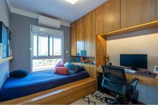 Casa à venda com 4 quartos, 361m² - Foto 29