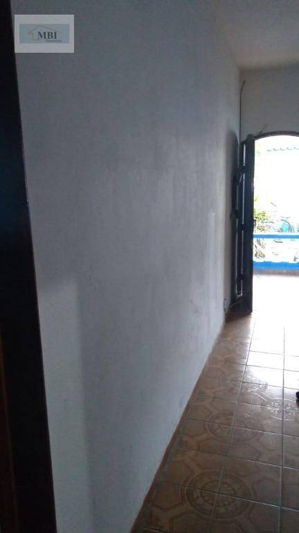 Sobrado à venda com 2 quartos, 124m² - Foto 4