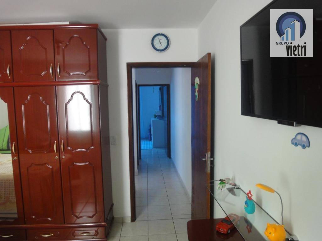 Sobrado à venda com 2 quartos, 185m² - Foto 18