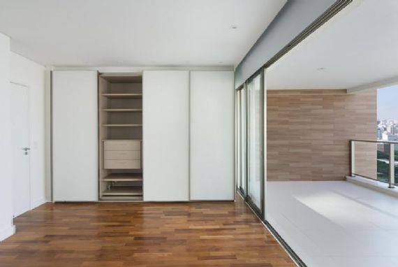 Apartamento à venda com 3 quartos, 200m² - Foto 7