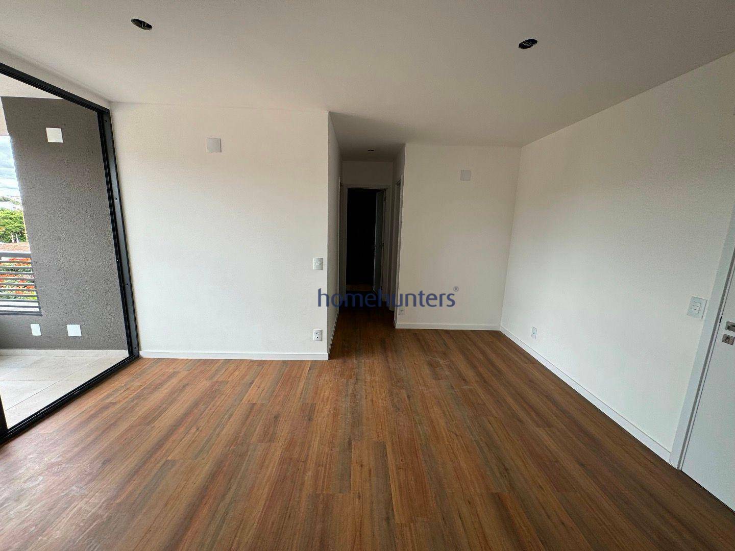 Apartamento à venda com 2 quartos, 58m² - Foto 9