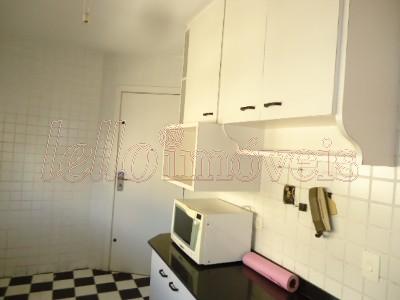 Apartamento para alugar com 3 quartos, 187m² - Foto 14