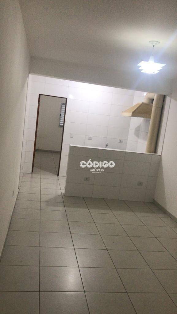 Apartamento para alugar com 1 quarto, 50m² - Foto 1