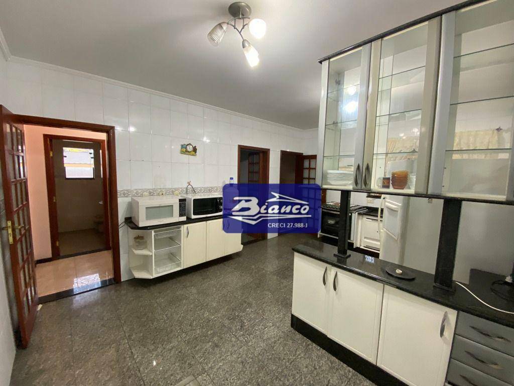 Sobrado à venda com 4 quartos, 403m² - Foto 9