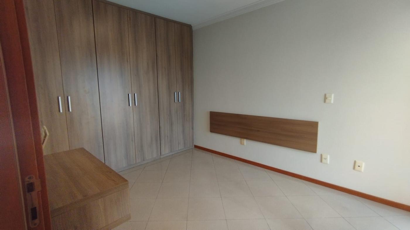 Apartamento à venda com 2 quartos, 90m² - Foto 22