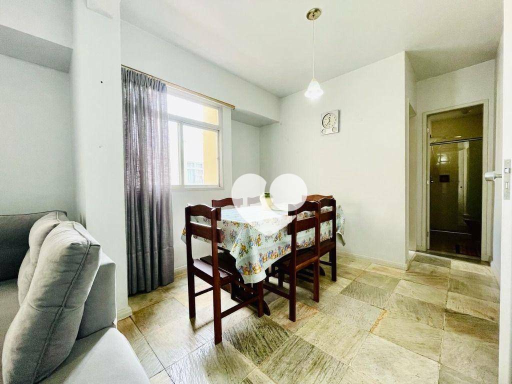 Apartamento à venda com 2 quartos, 65m² - Foto 5