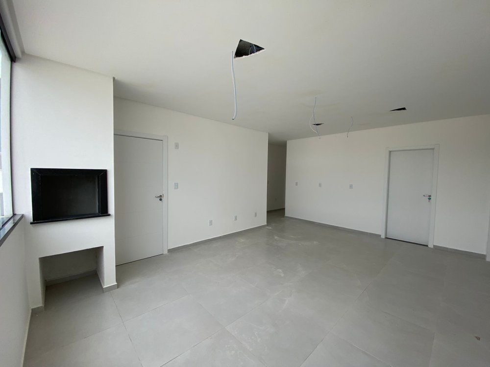 Apartamento à venda com 2 quartos, 70m² - Foto 4