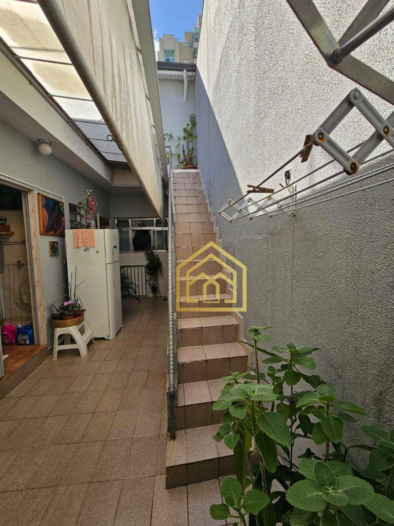 Sobrado à venda e aluguel com 3 quartos, 125m² - Foto 9