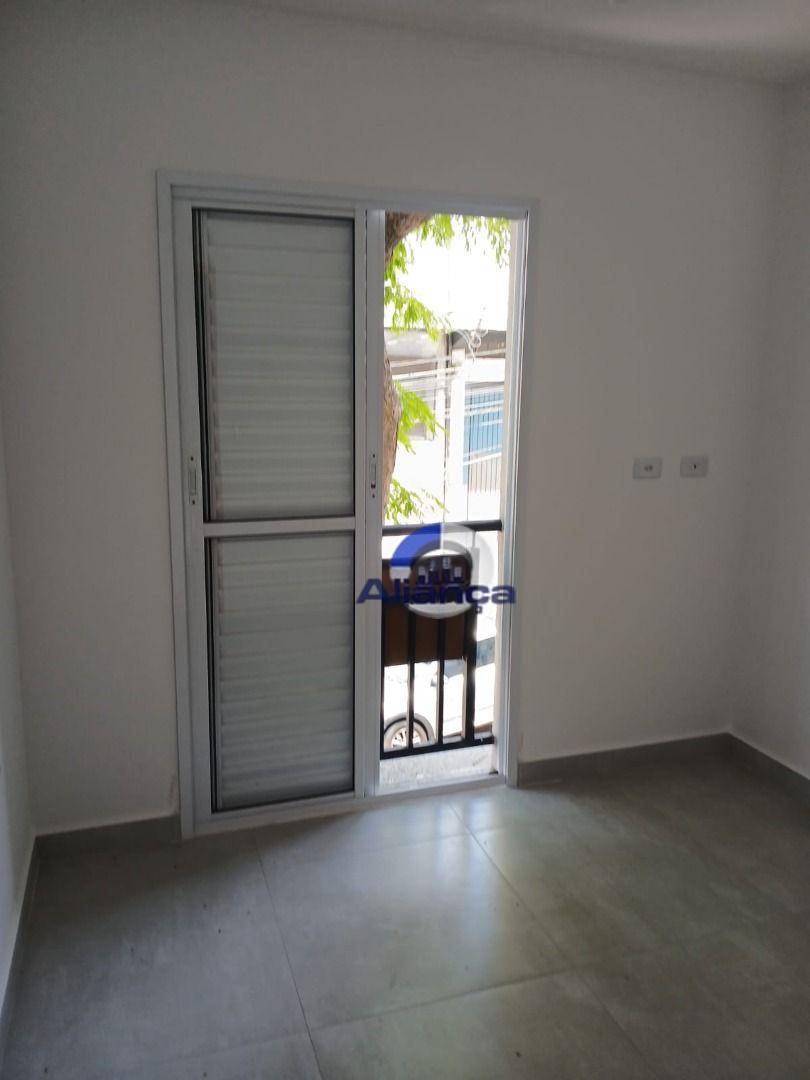 Apartamento à venda com 2 quartos, 35m² - Foto 4