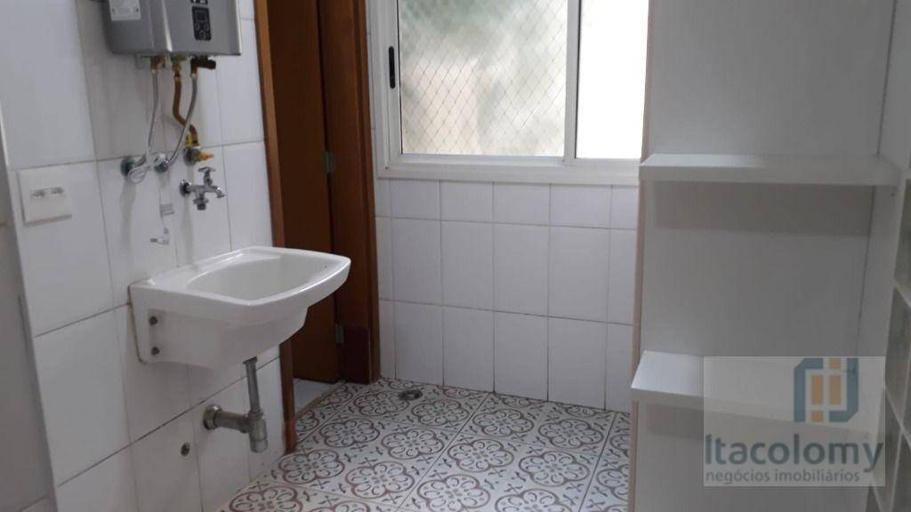 Apartamento para alugar com 2 quartos, 101m² - Foto 9