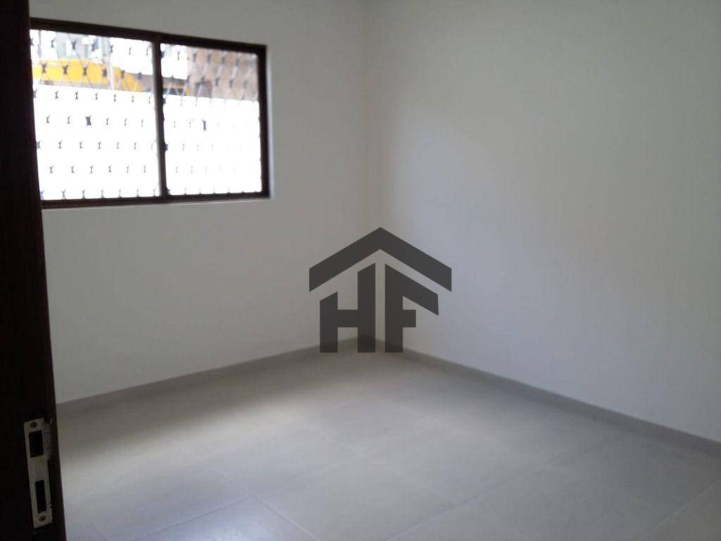 Casa à venda com 3 quartos, 180m² - Foto 19