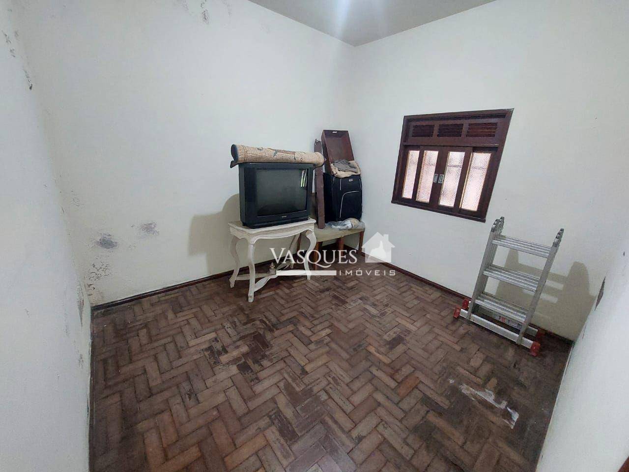 Casa à venda com 3 quartos, 245m² - Foto 28