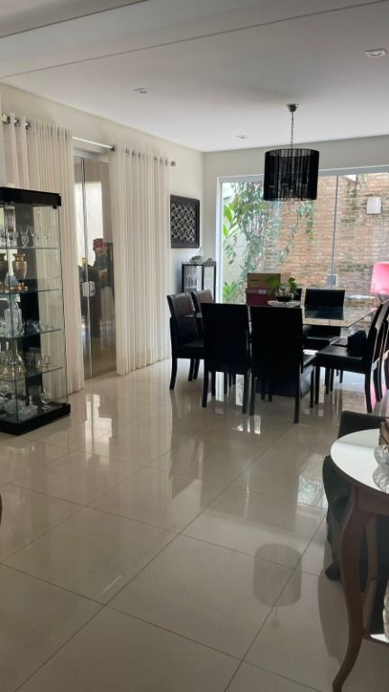 Casa de Condomínio à venda com 3 quartos, 390m² - Foto 9