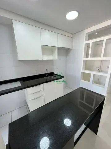 Apartamento à venda com 2 quartos, 68m² - Foto 2