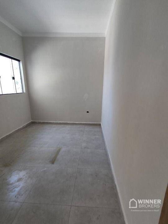 Casa à venda com 3 quartos, 68m² - Foto 3