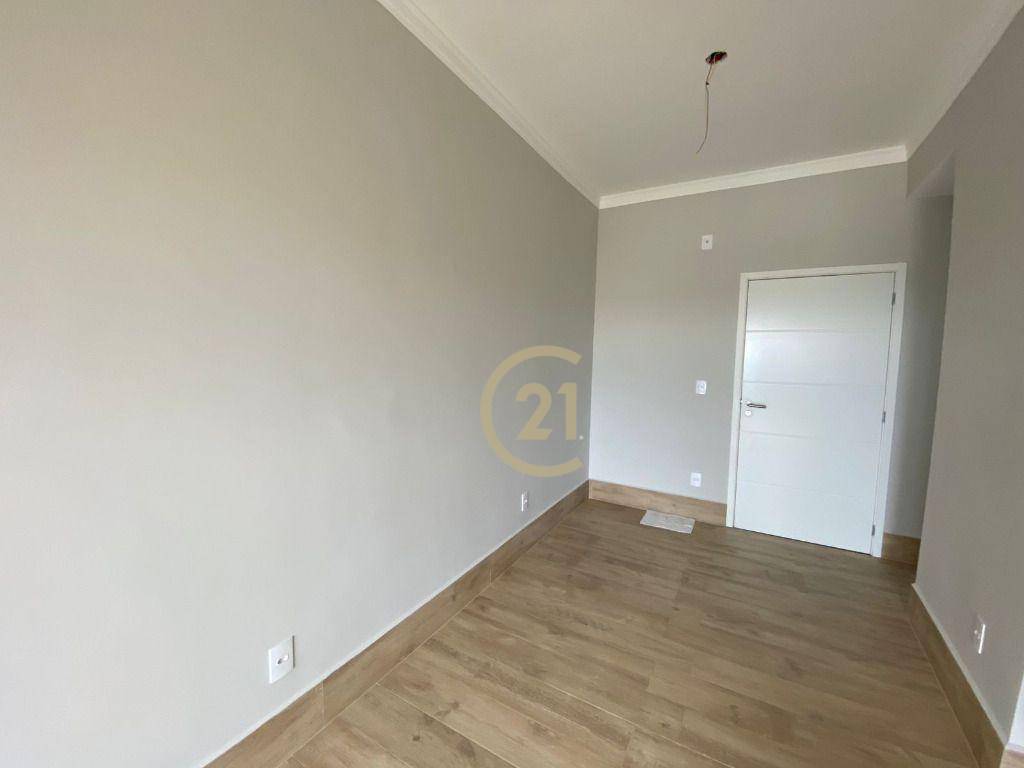 Apartamento à venda com 2 quartos, 75m² - Foto 13