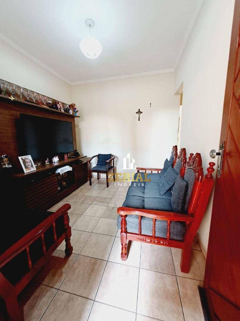 Casa à venda com 2 quartos, 160m² - Foto 1