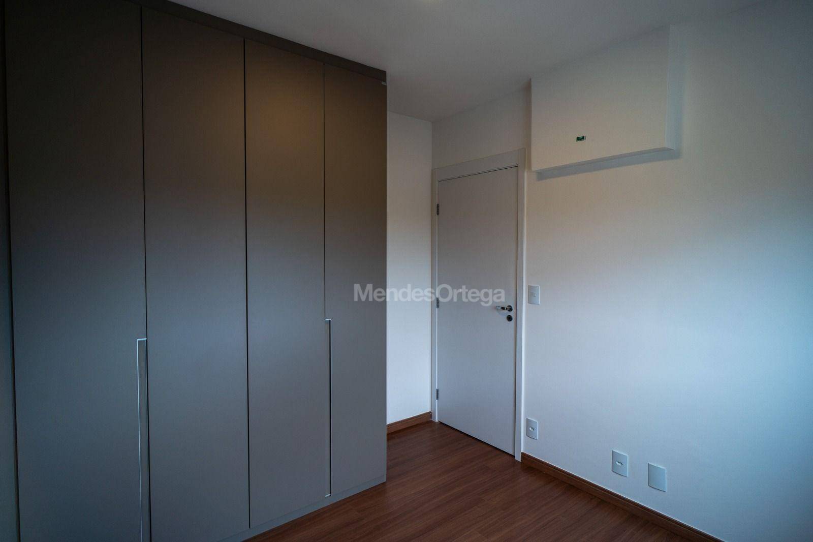 Apartamento à venda com 3 quartos, 107m² - Foto 17