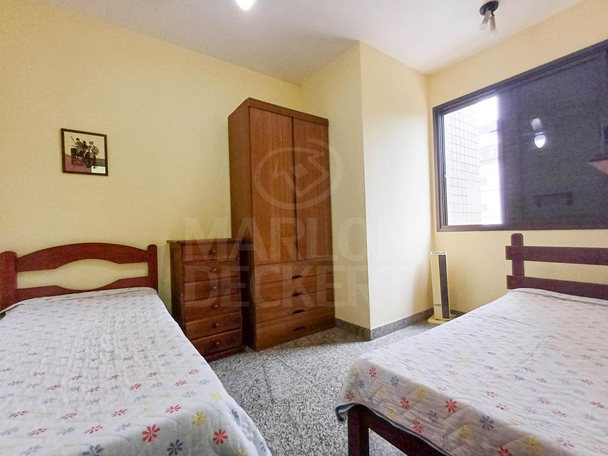 Apartamento à venda com 3 quartos, 145m² - Foto 19